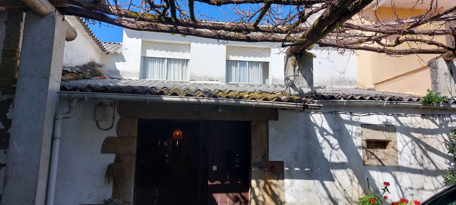 Woning te koop in Coirós