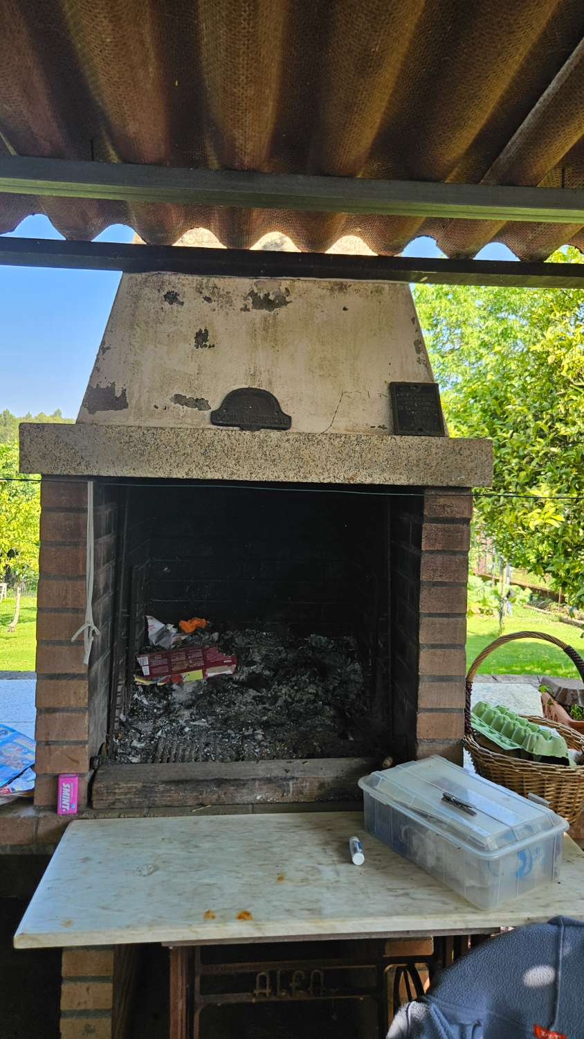 Dům v prodeji in Oza-Cesuras